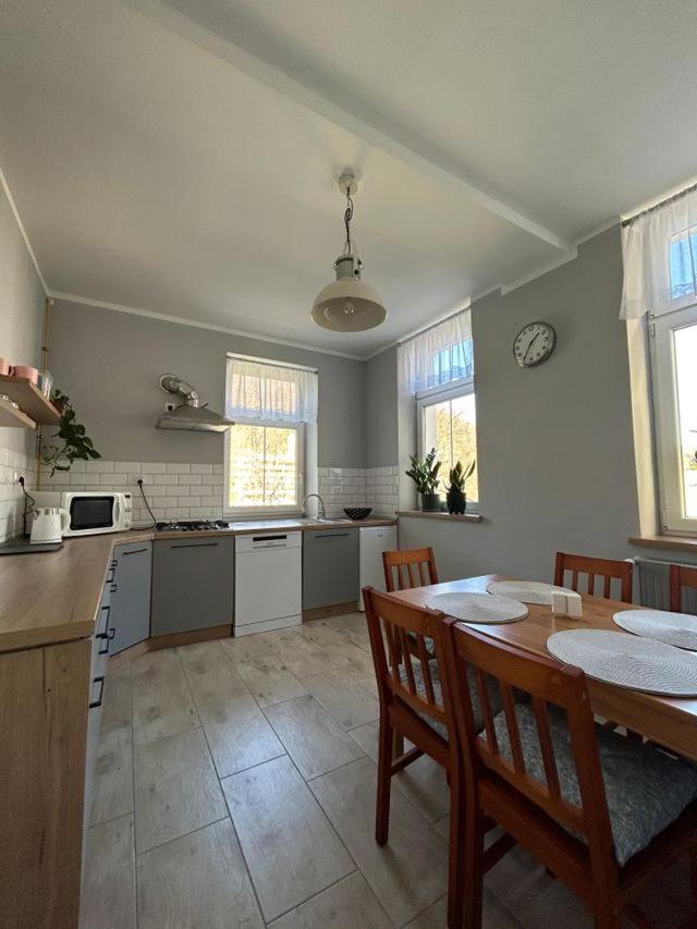 Apartament Nad Galeria Blisko Centrum Kudowy Kudowa-Zdrój Kültér fotó